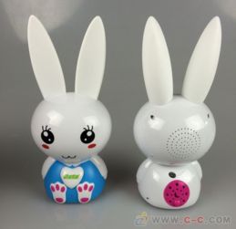 从动漫形象到育儿伙伴 动漫宝贝萌萌兔故事机的产业思维